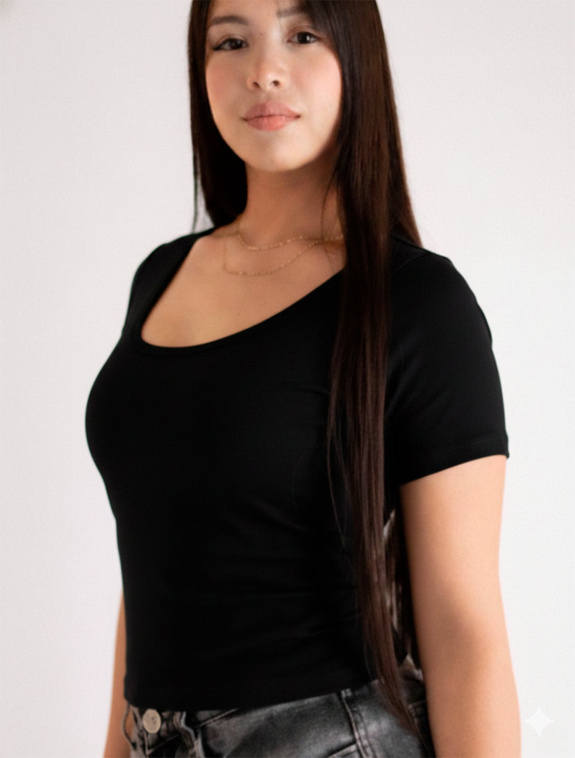 Camiseta Básica Elegance Fit