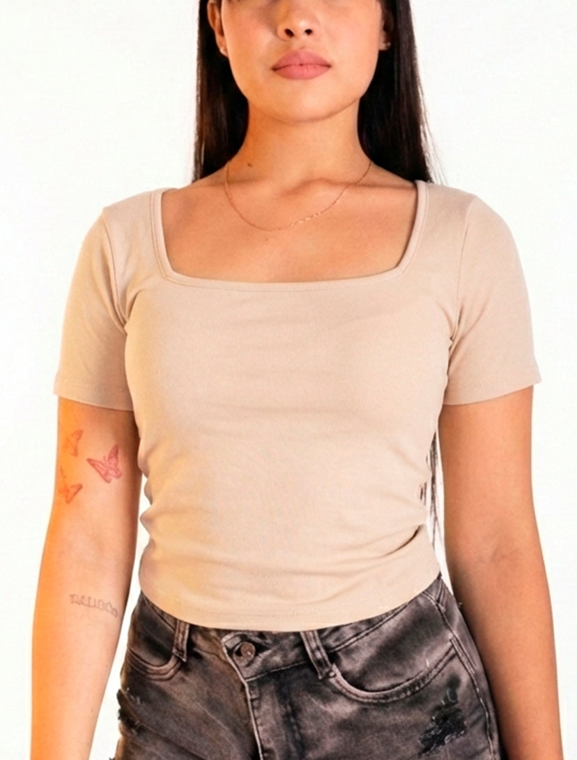 Camiseta Escote Cuadrado M/Corta